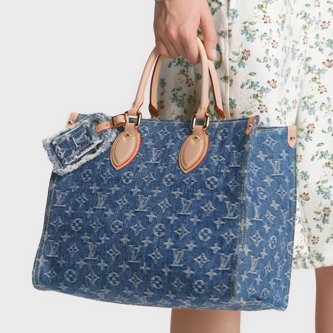 Louis Vuitton M46871 OnTheGo MM Denim Blue - Image 7