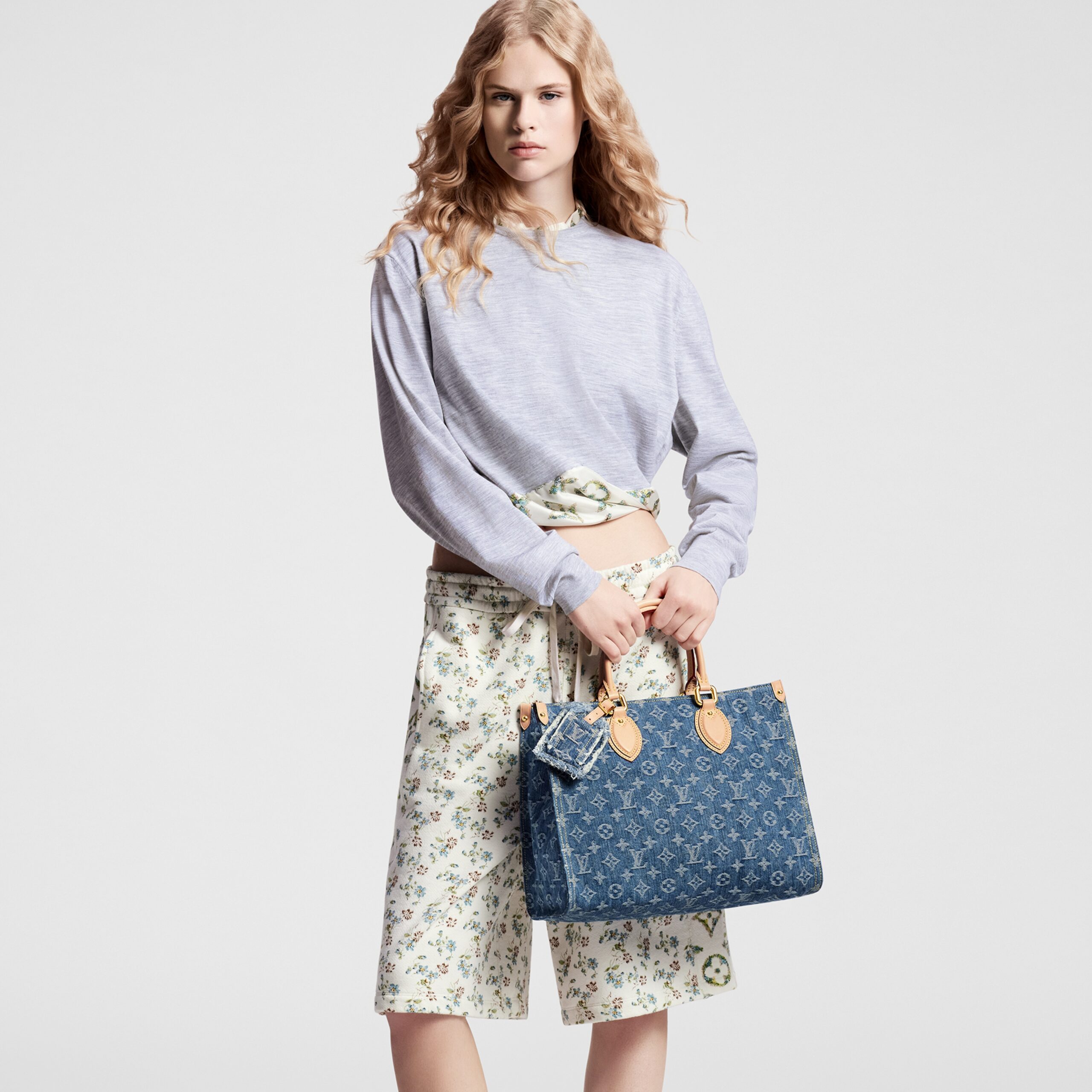 Louis Vuitton M46871 OnTheGo MM Denim Blue - Image 9